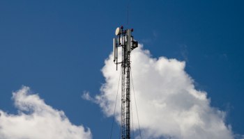 В новых регионах подключат более 2500 базовых станций связи
