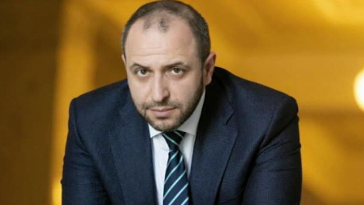 И нашим и вашим: как и почему МО Украины возглавил Рустем Умеров