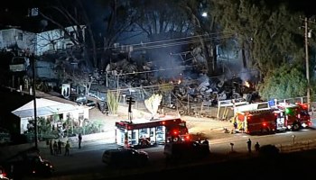 Два вертолета столкнулись во время тушения пожара в Калифорнии
