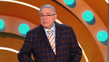 "Эффект смехотерапии": новые выпуски программы "Петросян-шоу" "Эффект смехотерапии": новые выпуски программы "Петросян-шоу"