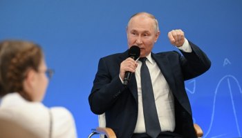 Путин указал на "оружие страшной разрушительной силы"
