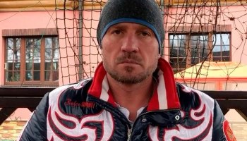 Песков сообщил о предстоящей операции Костомарова