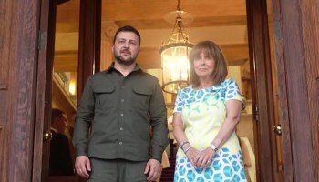 Зеленский снова выпрашивает истребители в Европе Зеленский снова выпрашивает истребители в Европе