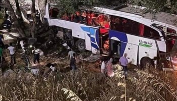 12 человек погибли в аварии с пассажирским автобусом в Турции