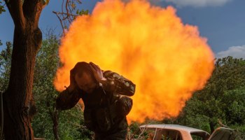 Украинские боевики открыли огонь по своим за оставление позиций
