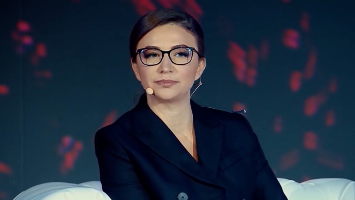Блиновской разрешили покинуть дом, но ненадолго Блиновской разрешили покинуть дом, но ненадолго